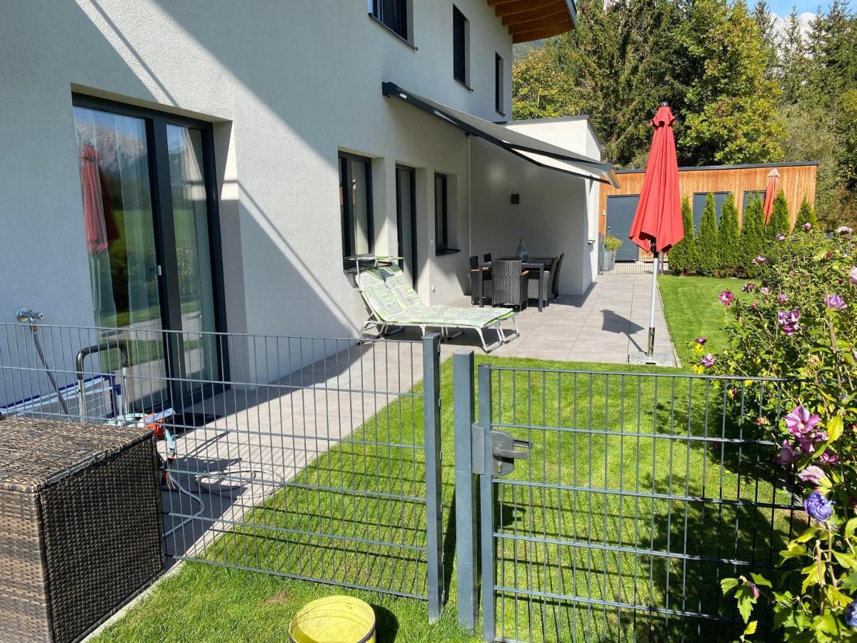 Alpenperle Guest house *